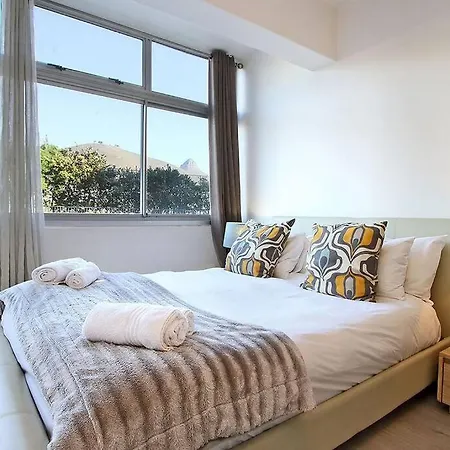 Studio 18 On The Golden Mile Next To V&A Waterfront Kaapstad Buitenkant foto